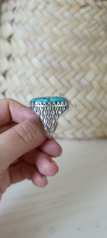 انگشتر مردانه نگین فیروزه و رزین رکاب روکش نقره کد ۰۲۵