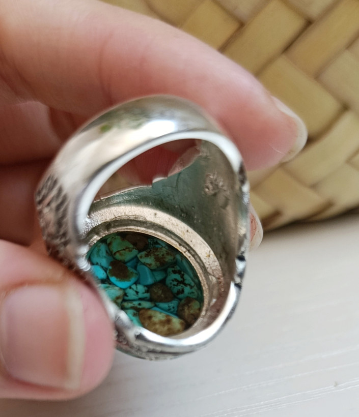 انگشتر مردانه نگین فیروزه و رزین سیاهقلم (رکاب روکش نقره) کد۰۲۷
