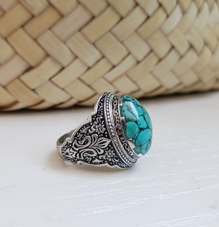 انگشتر مردانه نگین فیروزه و رزین سیاهقلم (رکاب روکش نقره) کد۰۲۸