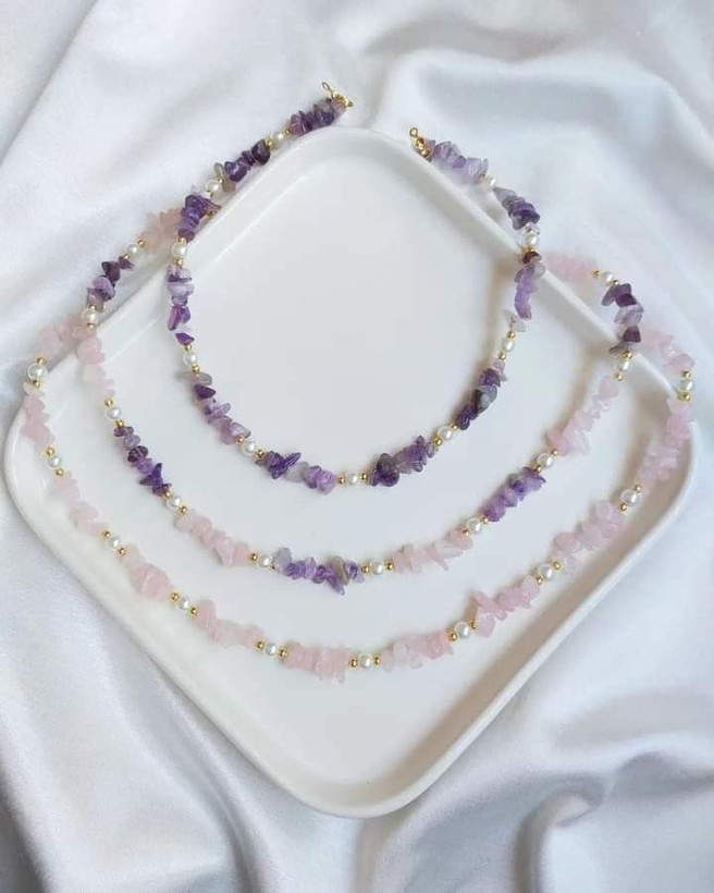 گردنبند چوکر سنگ طبیعی